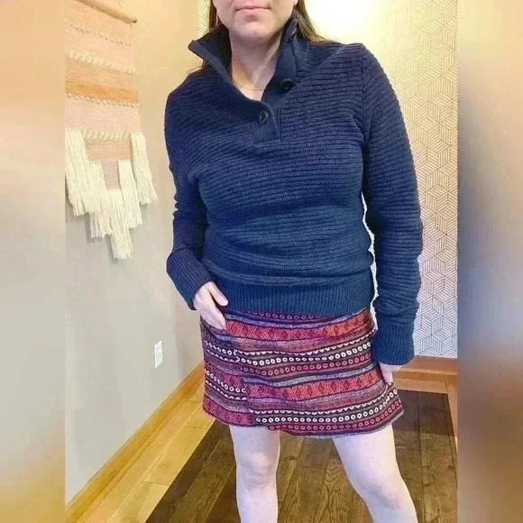 Levi's Navy Blue Pullover - Picture 1 of 7